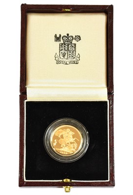 Lot 316 - Elizabeth II, Proof Sovereign 1990, obv....