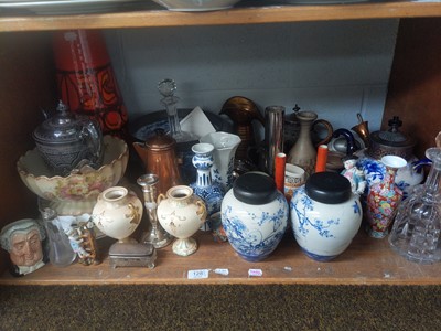 Lot 128 - A Collection of ceramics, glass and ornamental...