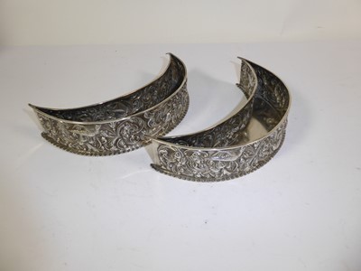 Lot 2262 - A Pair of Victorian Silver Dishes