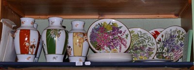 Lot 275 - A shelf of collector's ceramics including five Japanese vases and Royal Horticultural Society...