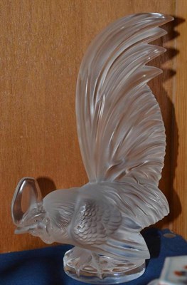 Lot 292 - A modern Lalique glass figure of a cockerel