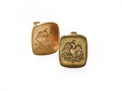 Lot 308 - A pair of 9 carat gold cufflinks