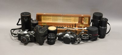 Lot 329 - Olympus OM1 Camera