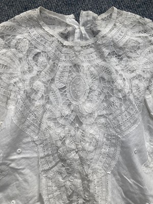 Lot 2134 - Assorted Late 19th/Early 20th Century Lace and...