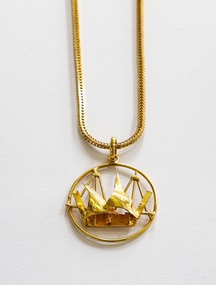 Lot 196 - A pendant on chain, pendant length 3.2cm,...