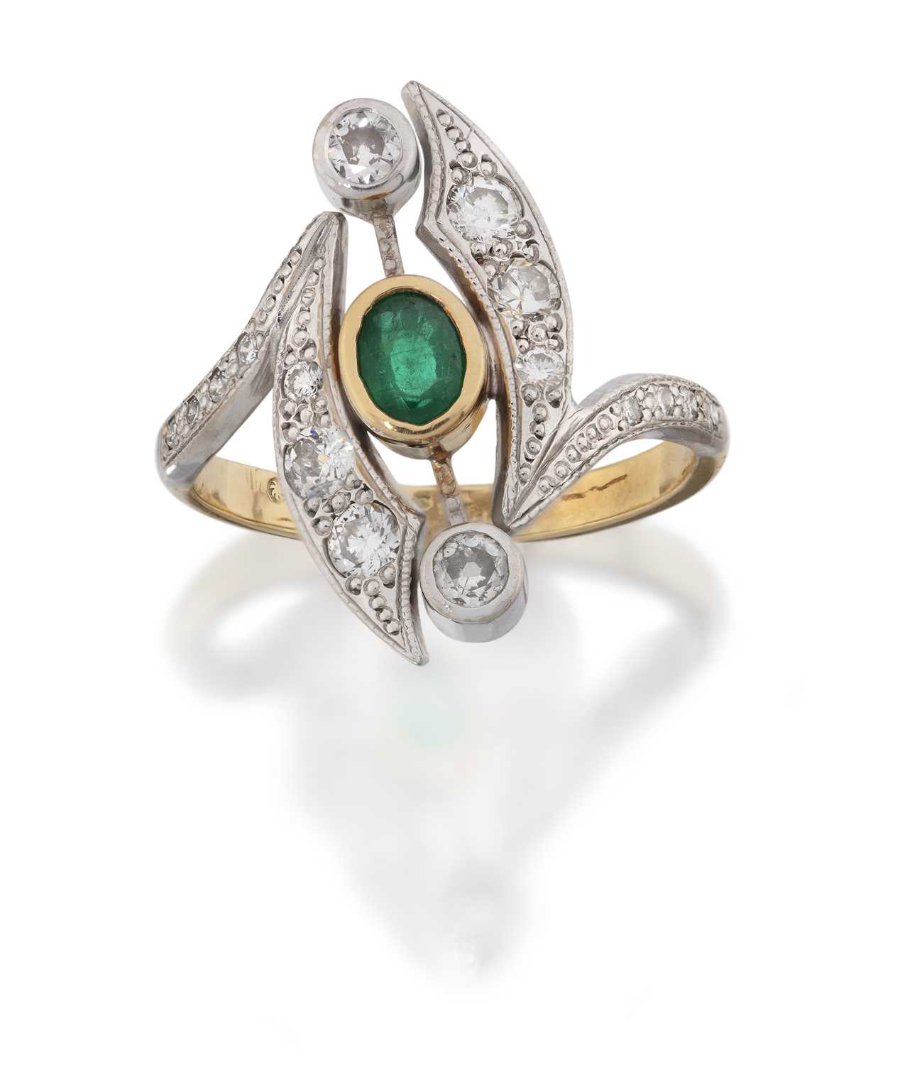 Lot 2129 - An 18 Carat Gold Emerald and Diamond Ring