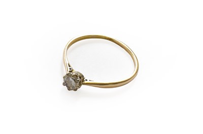 Lot 126 - A diamond solitaire ring, stamped '18CTPLAT',...