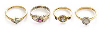 Lot 208 - A 9 carat gold aquamarine and diamond ring,...