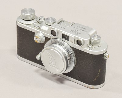 Lot 306 - Leica IIIb Camera