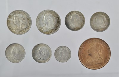 Lot 102 - ♦14 x Victoria, Old Head Silver Coins...