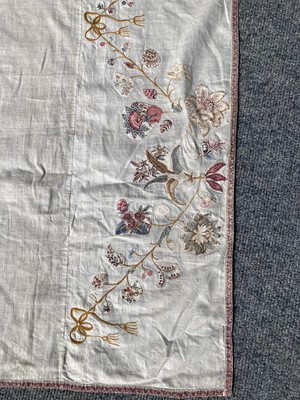 Lot 2084 - Early 19th Century Broderie Perse Part Bed...