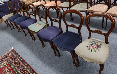 Lot 1084 - A group of Victorian balloon back dining...