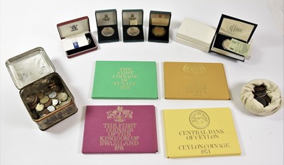 Lot 457 - Mixed UK and Foreign Proof and Specimen Sets...