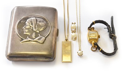 Lot 75 - A 9 carat gold pendant on chain, pendant...
