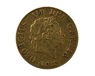 Lot 314 - George III, Half Sovereign 1818, obv. laureate...