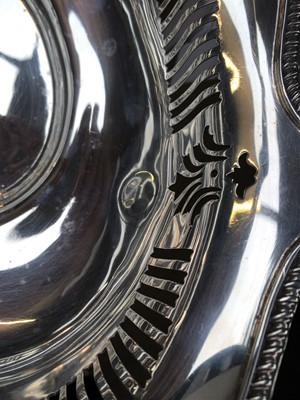 Lot 16 - An Edward VII Silver Basket, by Fattorini and...