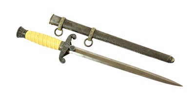 Lot 2282 - A Second World War German Army Dagger, with...