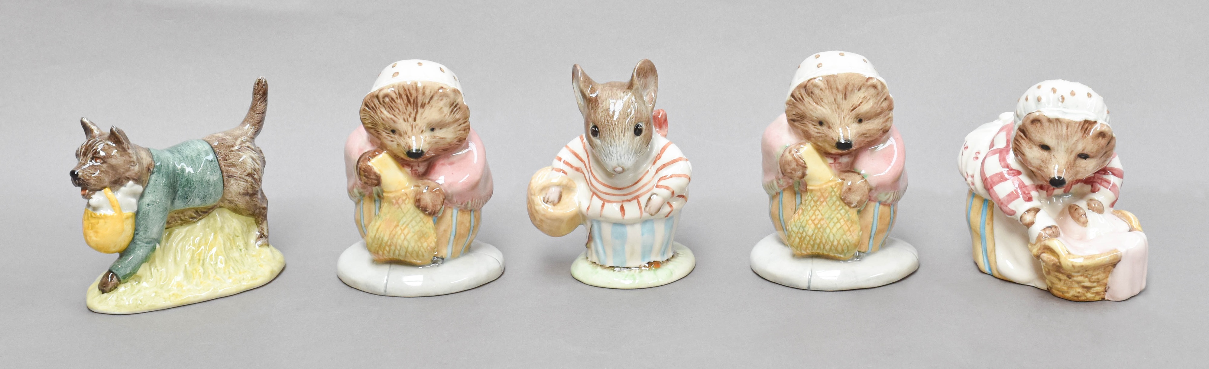 Lot 183 - Sixteen Beatrix potter figures including,