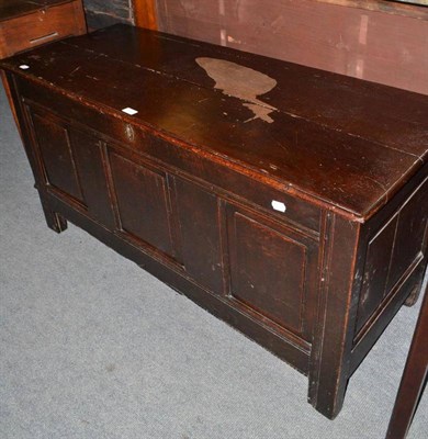 Lot 519 - An 18th century oak linen chest