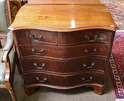 Lot 1309 - A 19th century mahogany serpentine fronted...