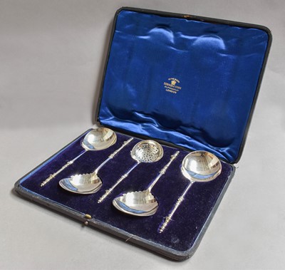Lot 27 - A Cased Set of Victorian Silver Serving-Spoons,...