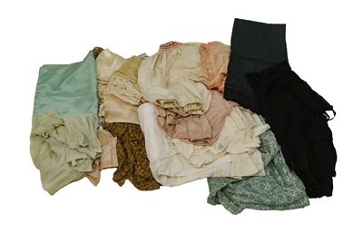 Lot 2091 - Assorted Early 20th Century Costume...
