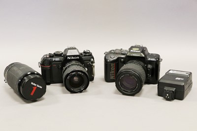 Lot 323 - Nikon F301 Camera