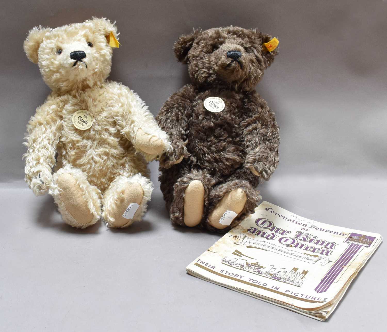 Lot 229 - Two Steiff 1920 Classic Teddy Bears,