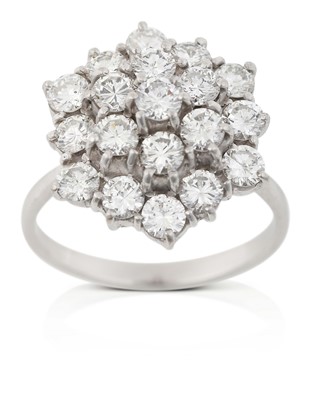 Lot 2303 - A Diamond Cluster Ring
