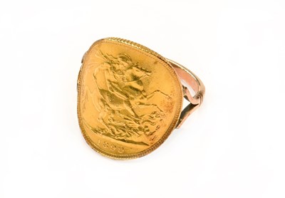 Lot 347 - A Sovereign Dated 1899 Mounted as A Ring,...