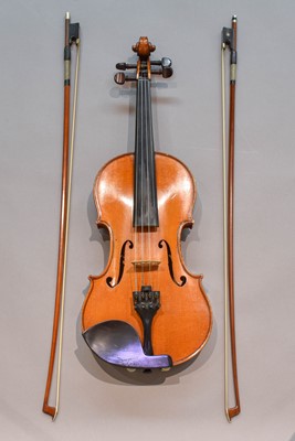 Lot 61 - Violin