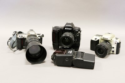 Lot 317 - Nikon Cameras