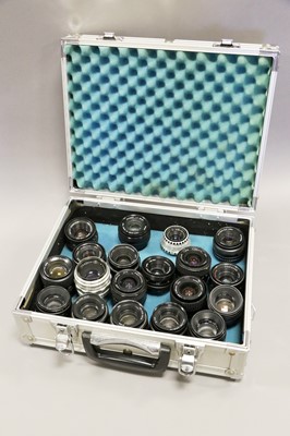 Lot 367 - Various Lenses