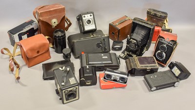 Lot 352 - Various Cameras