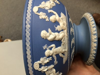 Lot 87 - A Chinese crackle glaze bottle vase, a...