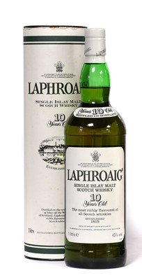 Lot 5221 - Laphroaig 10 Years Old Single Islay Malt...