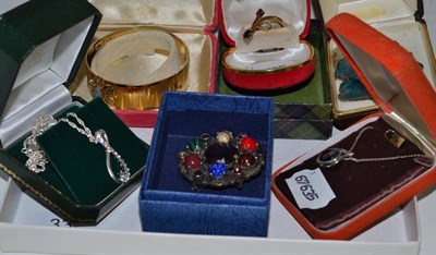 Lot 33 - A gem set ring stamped 585 and 14k, and seven items of costume jewellery
