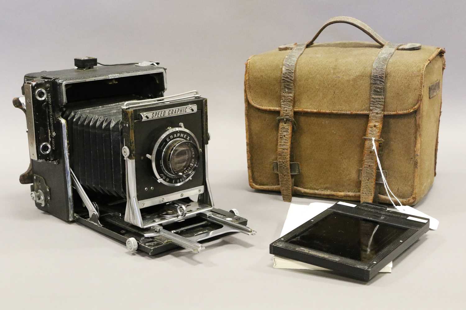 Lot 345 - Speed Graphic 4x5 Camera