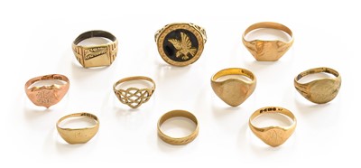 Lot 160 - An 18 carat gold signet ring, finger size R;...