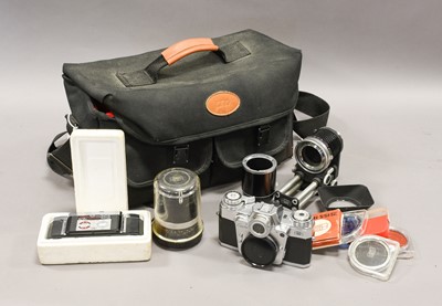 Lot 374 - Zeiss Ikon Contarex Bullseye Camera