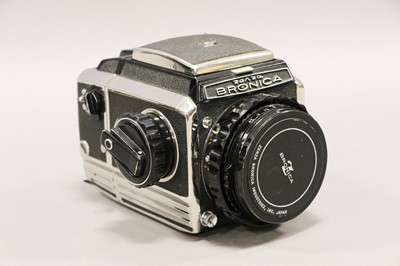 Lot 375 - Zenza Bronica S2 Camera