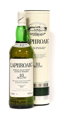 Lot 5220 - Laphroaig 10 Year Old Single Islay Scotch Malt...