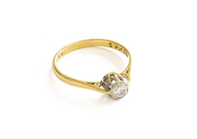Lot 240 - An 18 carat gold diamond solitaire ring,...