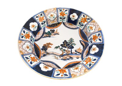 Lot 306 - A Chinese Imari Porcelain Basin, circa 1730,...
