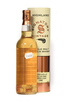 Lot 5195 - Dallas Dhu 1982 Signatory Vintage Single Malt...