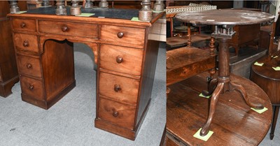 Lot 1137 - A George III mahogany snap top centre pedestal...