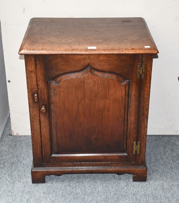 Lot 1301 - A Titchmarsh & Goodwin style oak cupboard,...