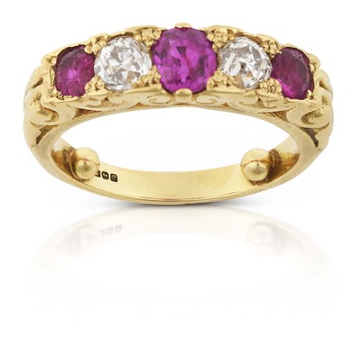 Lot 2338 - An 18 Carat Gold Pink Sapphire and Diamond Five Stone Ring