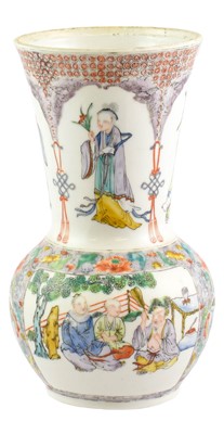 Lot 261 - A Chinese Porcelain Vase, 19th century, of...