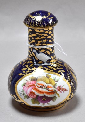 Lot 252 - A Spode Porcelain Bottle and Cover, circa 1820,...